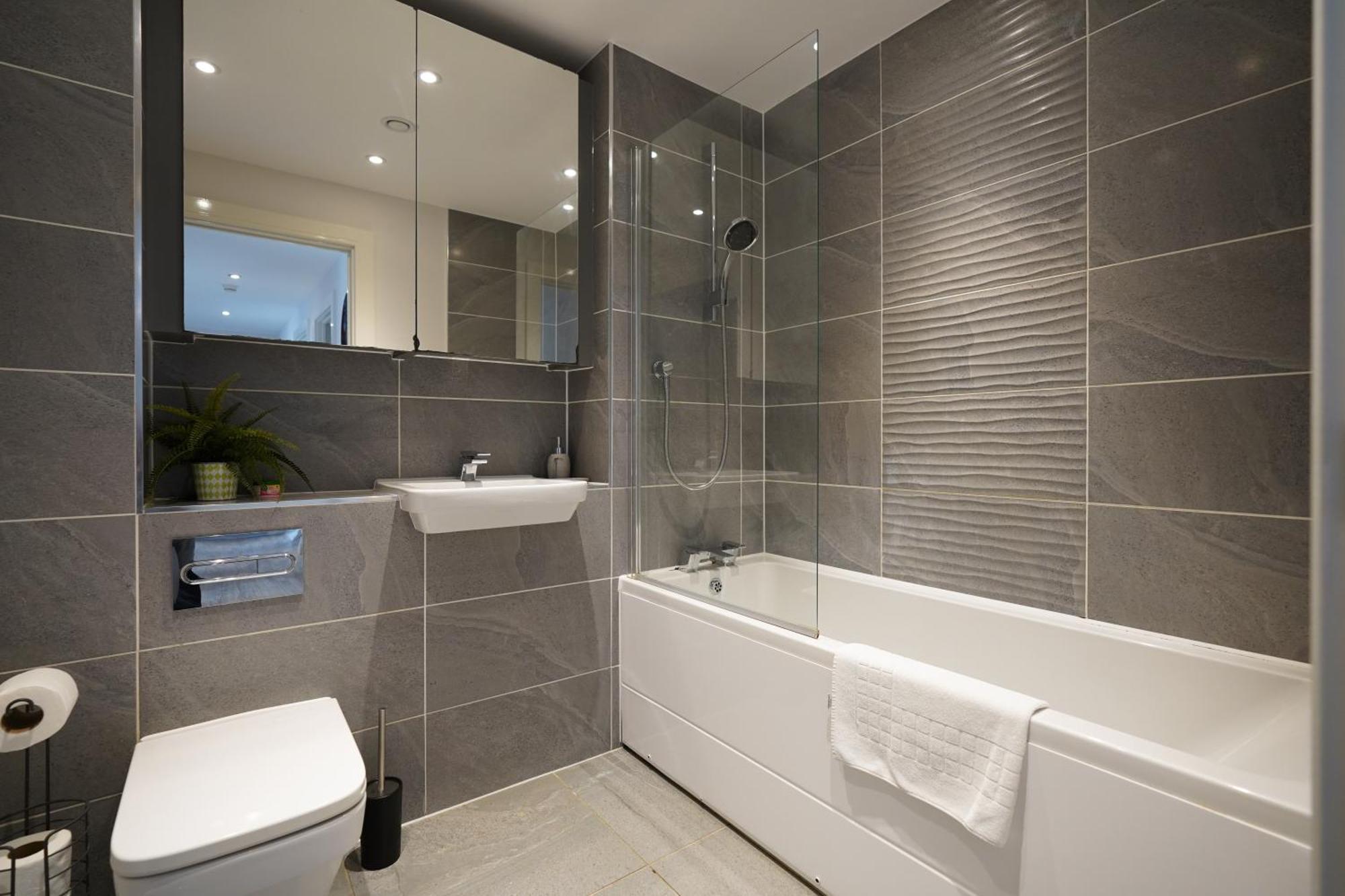 Appartement Serenity By The Water: 3 Bed 3 Bath West - Parking